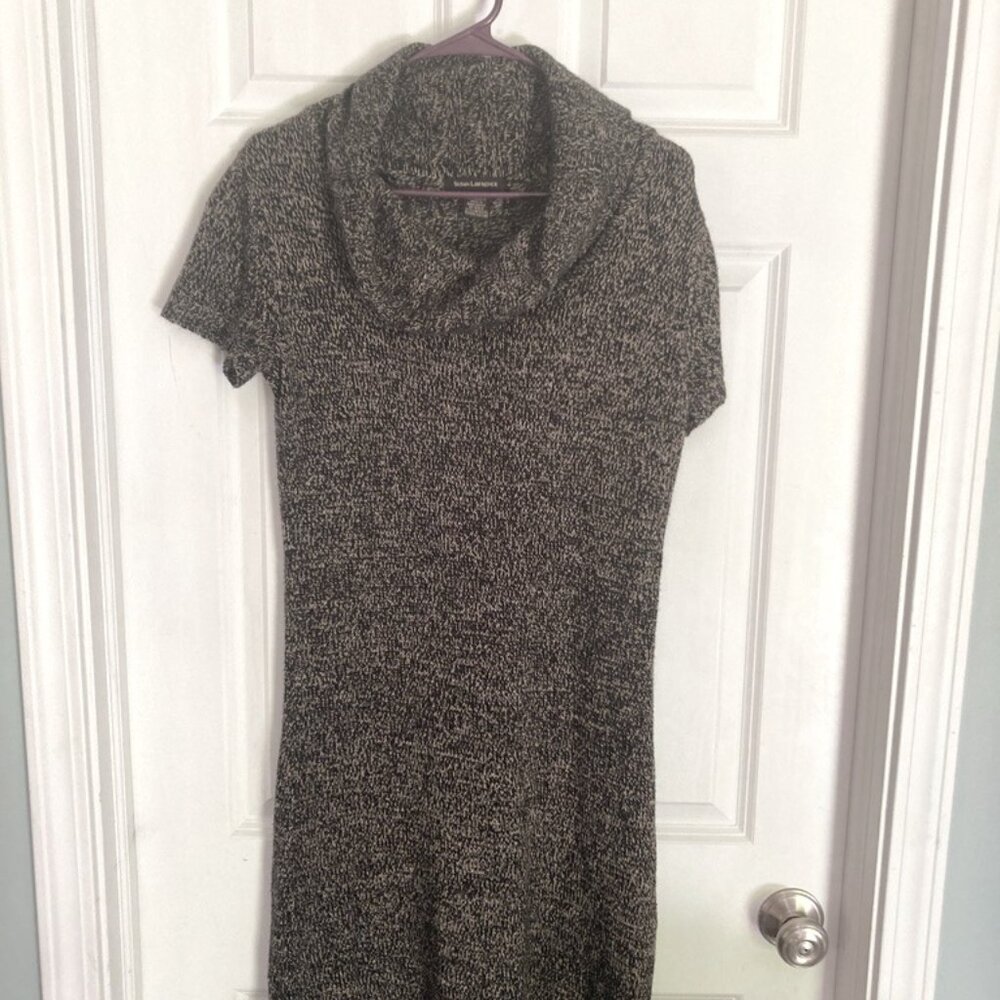 Cowlneck short-sleeve sweater dress